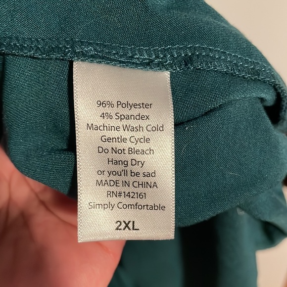 Lularoe Carly - Picture 5 of 6